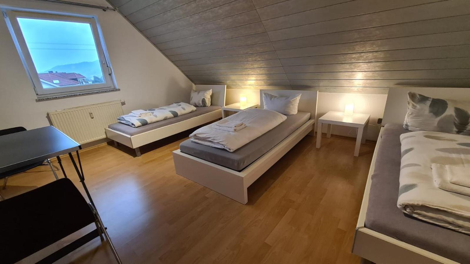Schlafzimmer 1 Mit Top Aussicht Ueber Weilstetten Балінґен Екстер'єр фото